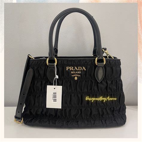 prada tessuto gaufre nero handbag.